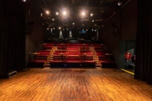 Rietveld Theater mag eindelijk verbouwen