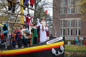 Pakjesboot in zicht: Alle informatie over de Sinterklaasintocht in Delft
