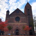 Delftse katholieke kerken zamelen voedsel in voor de Voedselbank