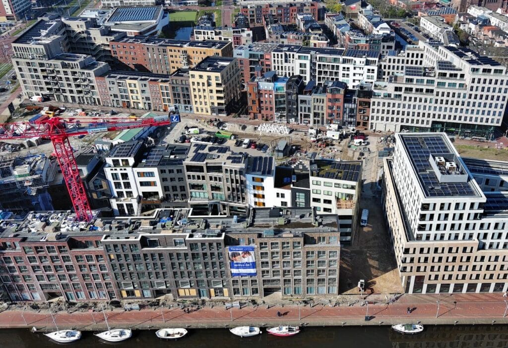 Fundering spoortunnel zwakker dan gedacht: Bouwplannen Nieuw Delft gepauzeerd