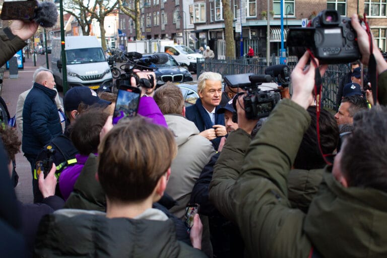 Veel belangstelling voor bezoek PVV-leider Geert Wilders aan Delft