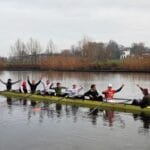 Delftse roeiers varen 150 kilometer op één dag voor Long Covid-onderzoek: ‘Konden geen nee zeggen’