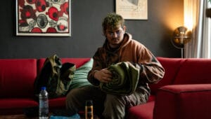 Zorgorganisatie slaat alarm om dakloosheid en huiselijk geweld: ‘Slechts deel van de werkelijkheid’ 