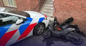 Politie rijdt minderjarige klem na scooterdiefstal