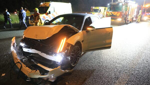 Drie gewonden bij ongeval op A13 tijdens achtervolging Marechaussee