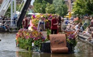 Ondanks kritiek op pesticidengebruik veel gezelligheid bij Varend Corso
